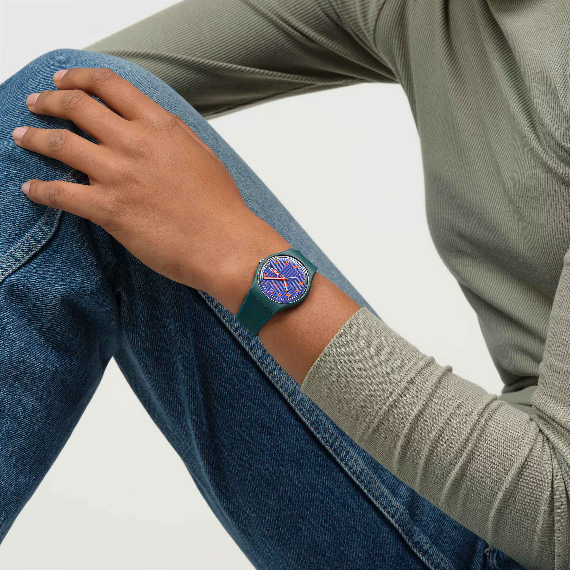 Швейцарские часы SWATCH PATTERN FORMATION SO28N706