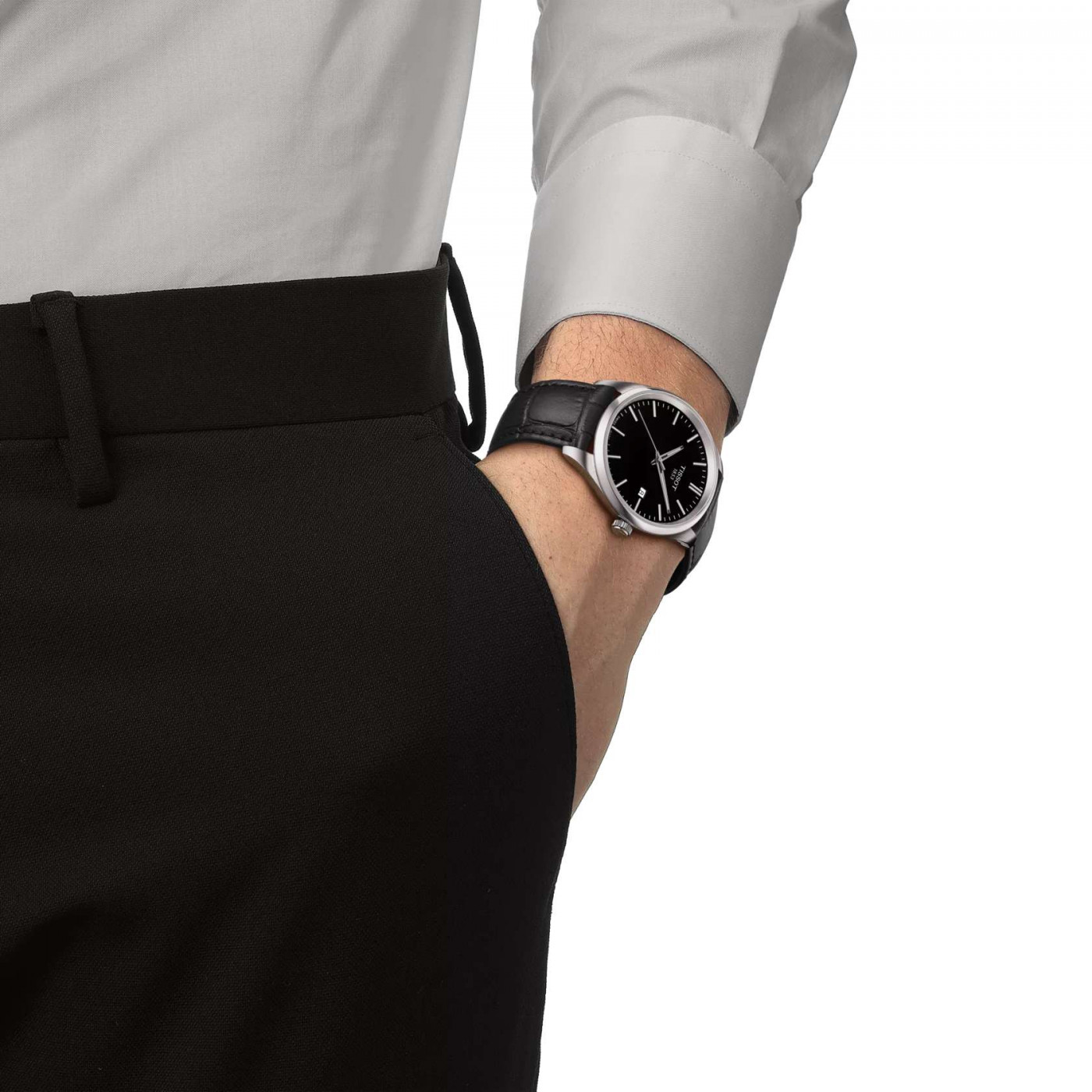 Швейцарские мужские  часы TISSOT PR100 T150.410.16.051.00