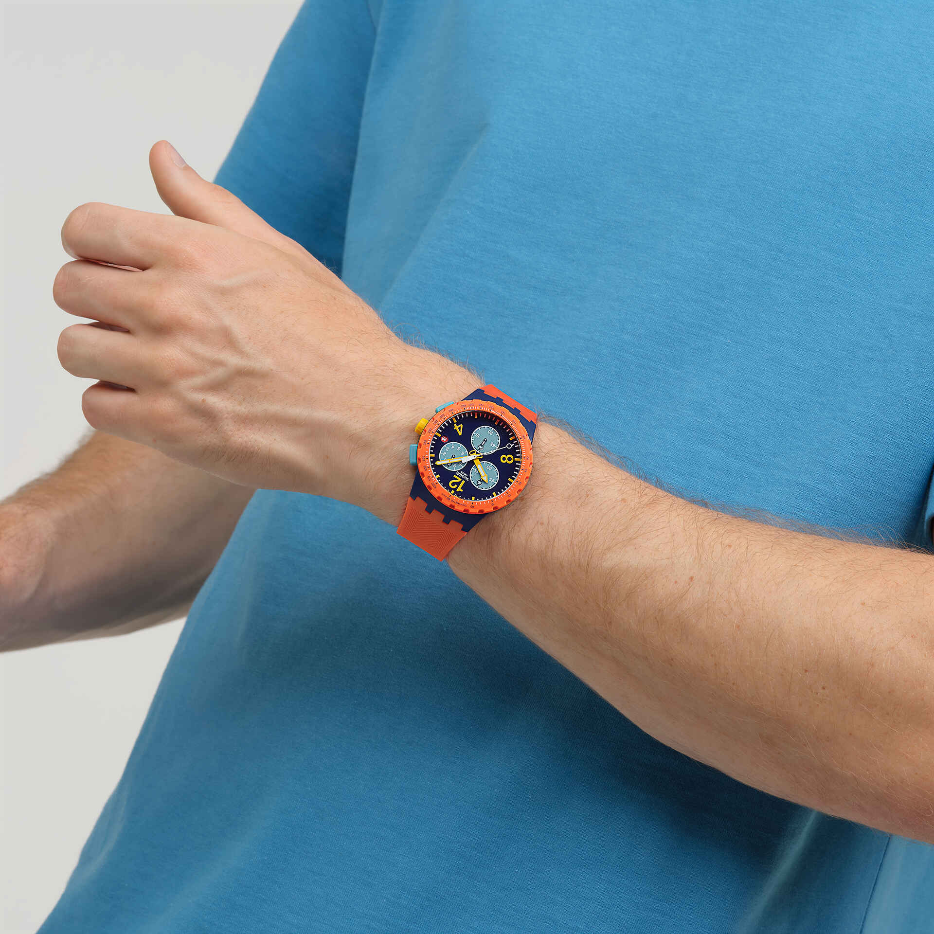 Швейцарские часы SWATCH CAMO FLASH SUSI400