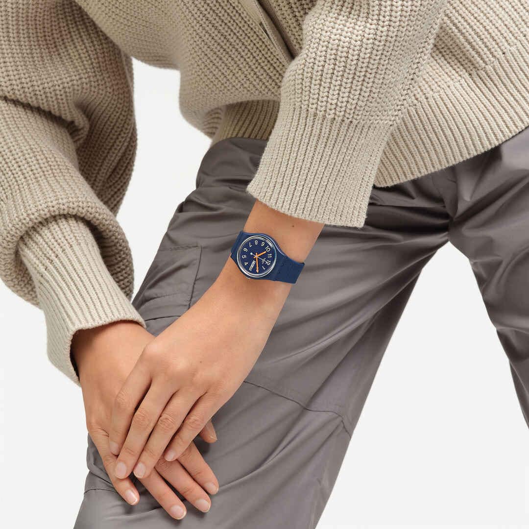 Швейцарские часы SWATCH TRENDY LINES AT NIGHT SO28I700